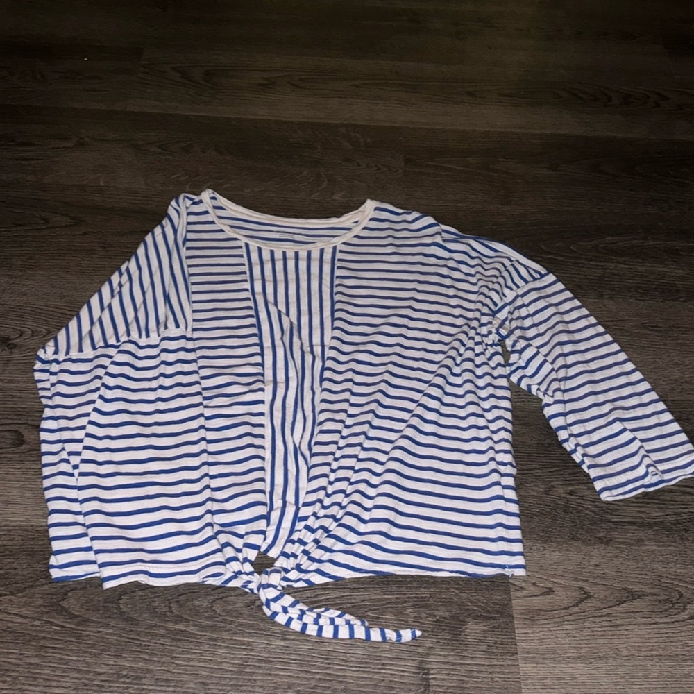 Women’s shirt